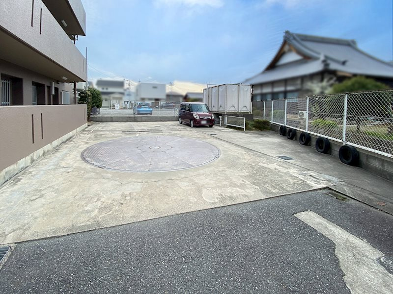 グローバル守山