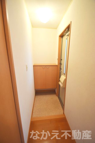 【玄関】 | 明るい玄関です