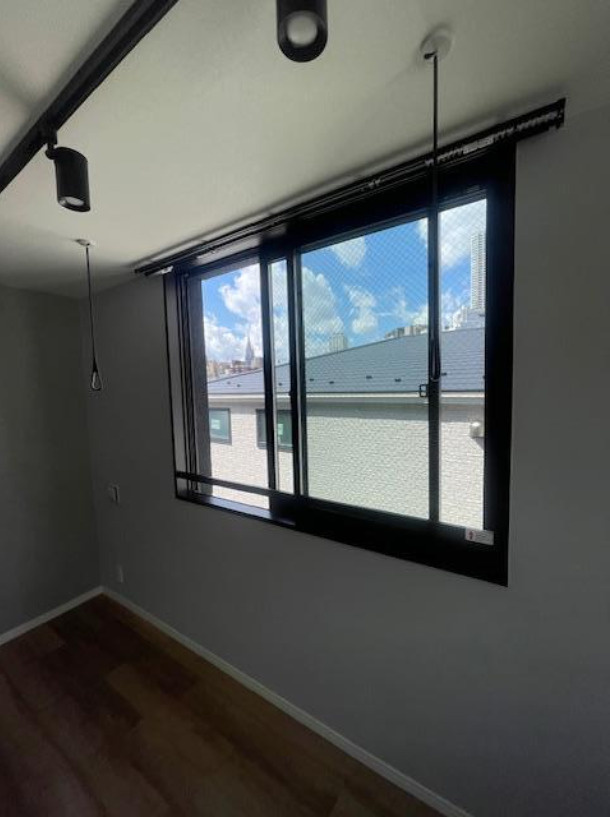 BRICKS四谷の内装|室内物干し