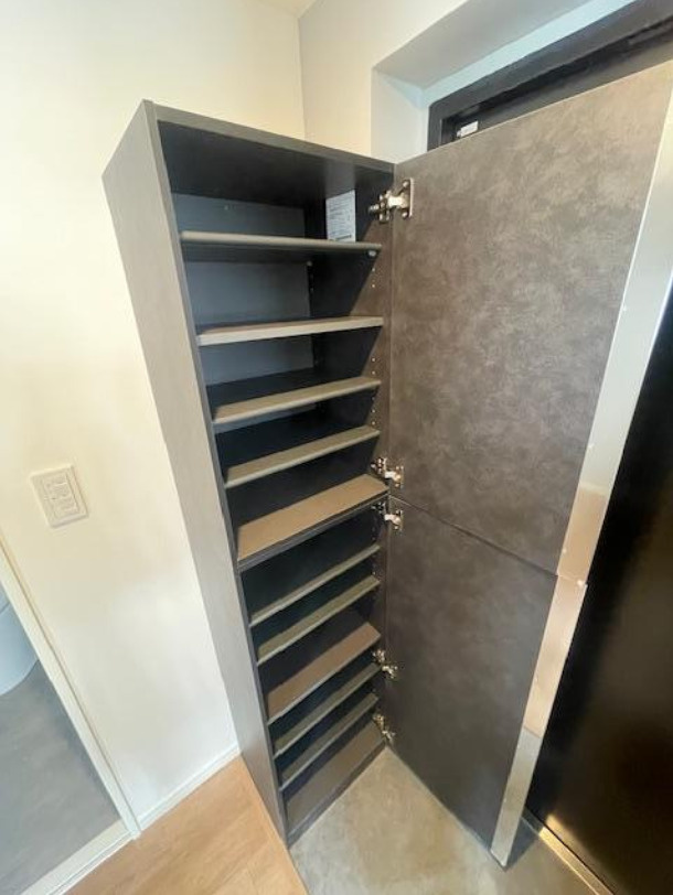 BRICKS四谷の収納|シューズボックス