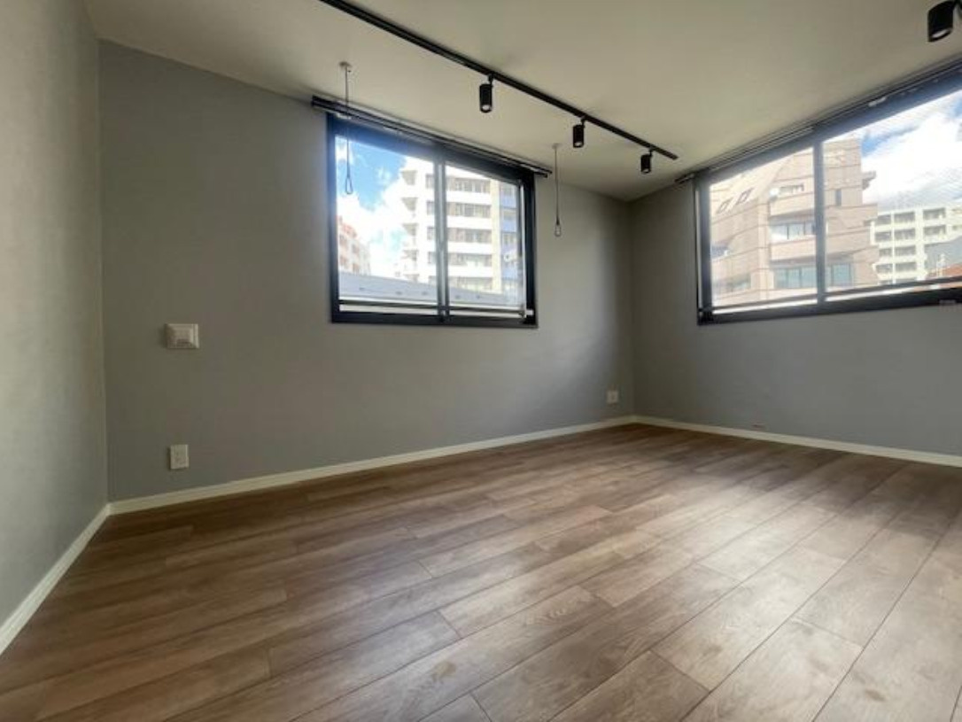 BRICKS四谷の居間・リビング|全室フローリング