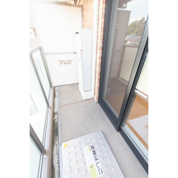 ラ・シュシュ覚王山　名古屋市賃貸　仲介手数料無料のバルコニー