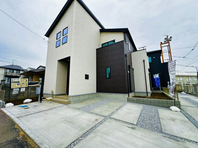 秦野市水神町4期　新築一戸建て　2号棟の外観