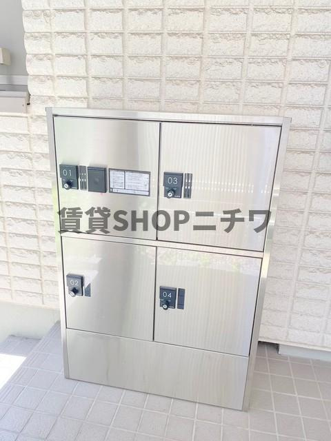 ＰＬＡＴＺ・ＣＯＳＭＯＳのその他共用部分|★不在時に便利な宅配BOX★