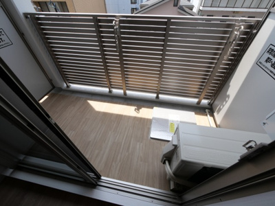 【バルコニー】 | エスリード新大阪ザ・プレミアEAST | 落ち着いた時間を過ごせるバルコニーです