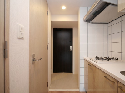 【玄関】 | エスリード新大阪ザ・プレミアEAST | シンプルで使いやすい玄関です