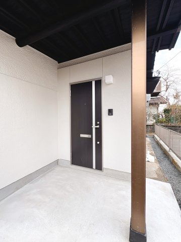 RESET HOUSE－リセットハウス－小倉北区篠崎4丁目の外観|和の良さを残したオシャレな玄関♪
 【小倉北区篠崎・リノベーション中古戸建】