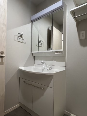 アーバングランデ市川の独立洗面台