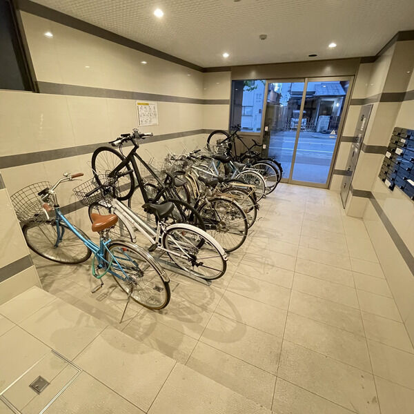 Z・R名駅　名古屋市賃貸　仲介手数料無料の駐車場