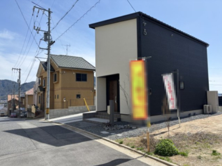 新築戸建　長楽寺1丁目の前面道路含む現地写真