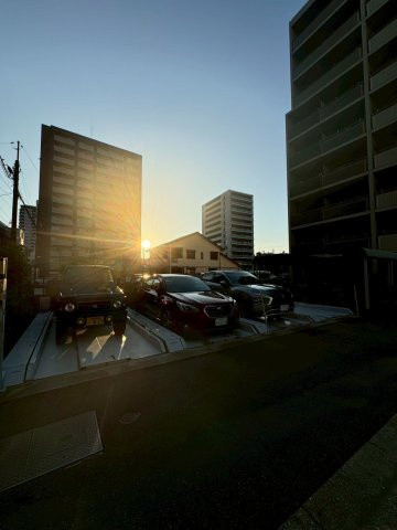 インプルーブ葵　名古屋市賃貸　仲介手数料無料の駐車場