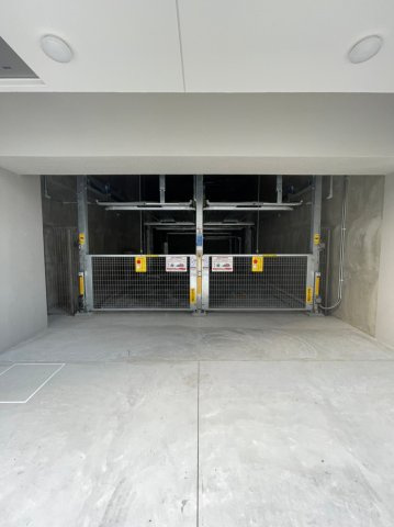 エスリード新栄デュオ　名古屋市賃貸　仲介手数料無料の駐車場
