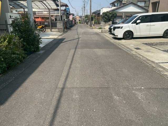 【前面道路含む現地写真】の画像