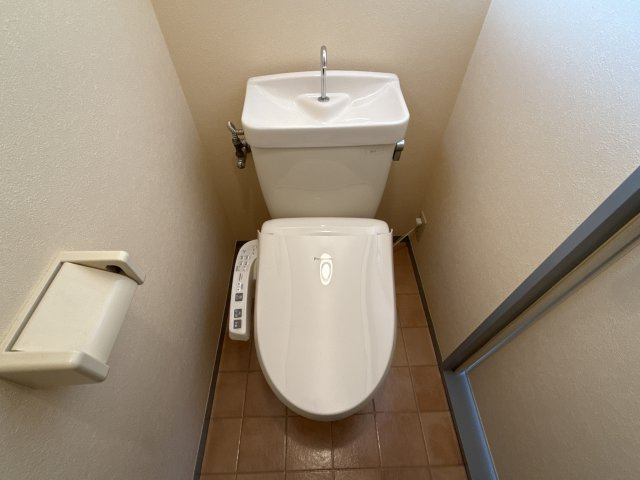 シャトー大半田　Ⅰ棟のトイレ