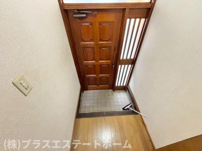 【玄関】 | 久保町3丁目　戸建