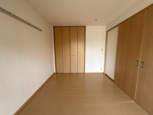 ラフィエールの寝室