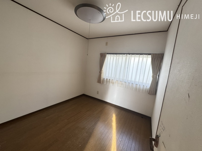 姫路市御立中2丁目/中古戸建の寝室