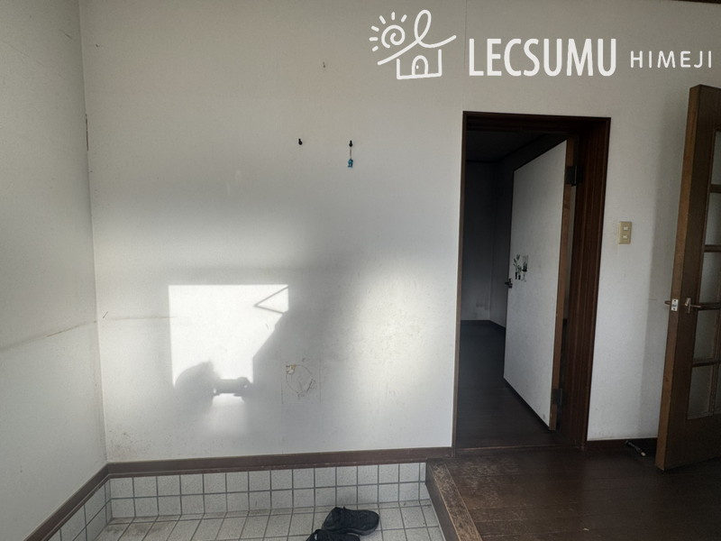 姫路市御立中2丁目/中古戸建の玄関