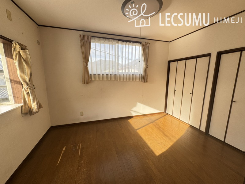 姫路市御立中2丁目/中古戸建の洋室