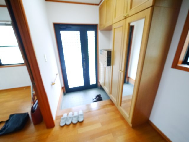 茂原市渋谷　中古戸建の内装|駐車2台可車種制限あり）外装リフォーム済み令和7年4月オール電化IHクッキングヒーター 太陽光発電