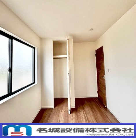 リーブルガーデン西尾市平口町　全5棟　新築戸建の洋室