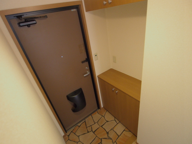 ロータス宮本の玄関