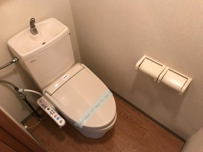 【トイレ】 | グランドステージ雅 | シャワー付トイレ