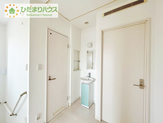 【独立洗面台】 | つくば市要　中古戸建 | ２階にも洗面台設置！デザイン性も兼ね備えています