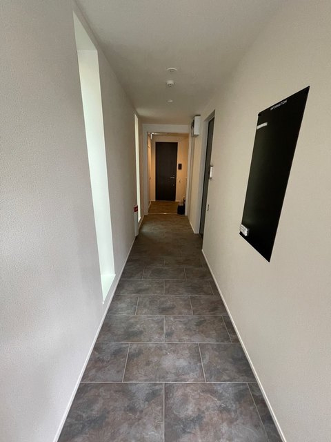 リーフテラス北沢のロビー|内廊下です