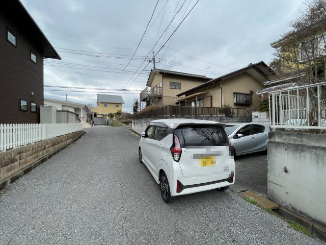 日光市文挾町　中古戸建の前面道路含む現地写真|前面道路含む現地写真です
