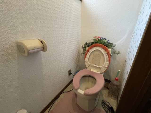 日光市文挾町　中古戸建のトイレ|落ち着いたトイレです