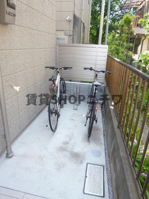 Ｒｉｖｅｒ　Ｓｉｄｅ　花実のその他共用部分|★敷地内駐輪場★