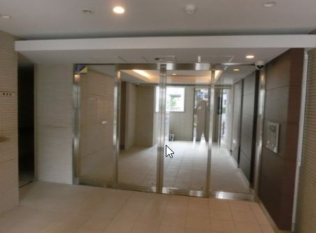 オチェアーノ南行徳のロビー