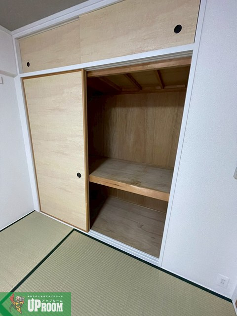 コープ野村岩倉弐番館の収納