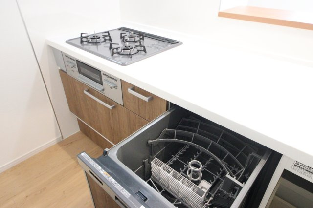 《仲介手数料無料》南区大字太田窪2965-3新築一戸建てFiTのキッチン|撮影日 2025年6月27日 16:15 晴れ