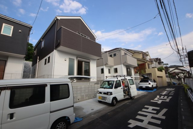 《仲介手数料無料》南区大字太田窪2965-3新築一戸建てFiTの外観|撮影日 2025年6月27日 16:15 晴れ