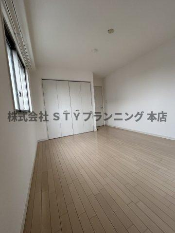 仲介手数料０円！Floresta名駅の洋室