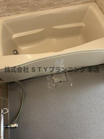 仲介手数料０円！Floresta名駅の浴室