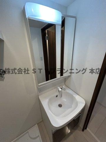 仲介手数料０円！Lucia Hills名駅北の独立洗面台