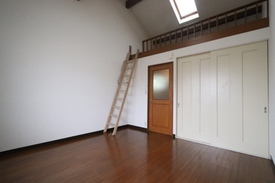 ★ロフト付きののお部屋★