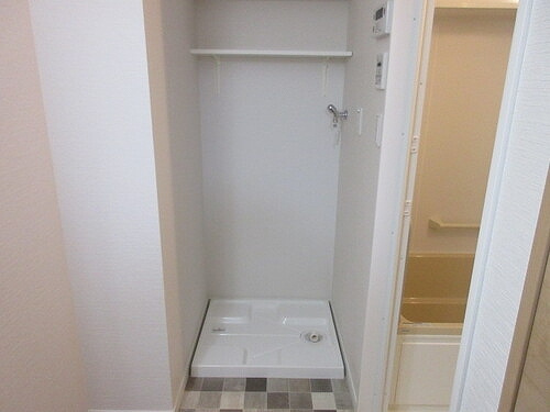 ライオンズマンション久留米第３のその他|室内洗濯機置き場★