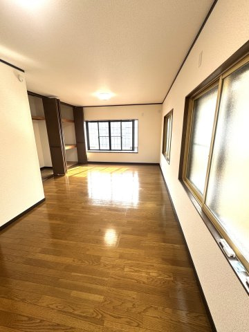 リフォーム済　中央区大島　中古戸建の洋室