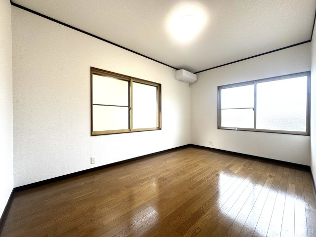 リフォーム済　中央区大島　中古戸建の洋室