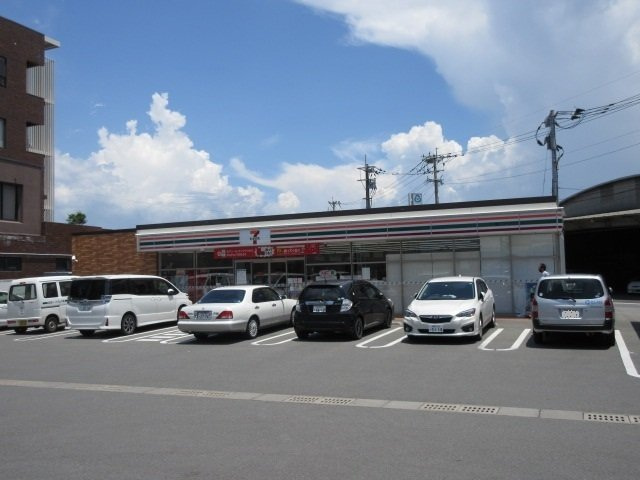 ファミールメゾンＢの周辺|セブンイレブン大川向島店まで420m