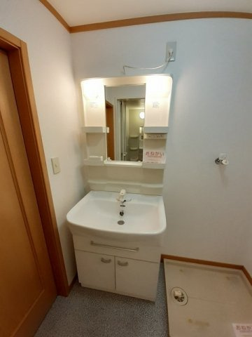 アルハンブラ一番館の洗面所