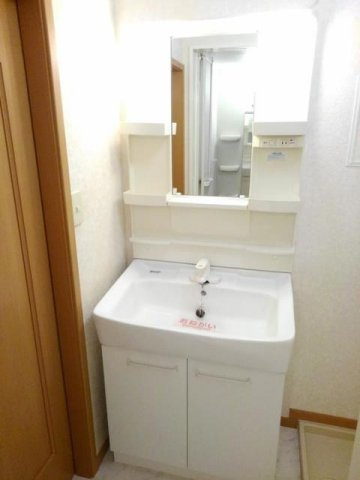 アルハンブラ二番館の洗面所