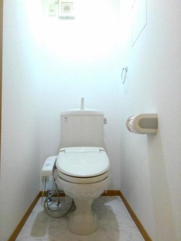 アルハンブラ二番館のトイレ