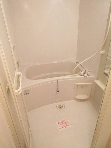 サンモールＡの浴室