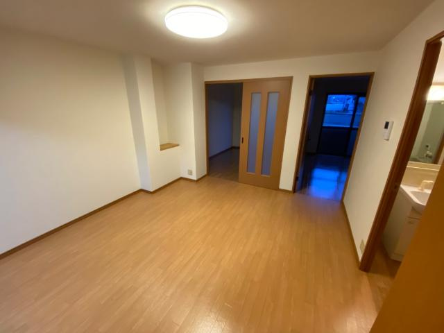 ラルジュ・ミリューの居間・リビング|リビング