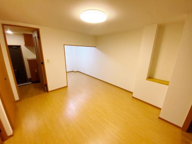 ラルジュ・ミリューの居間・リビング|リビング